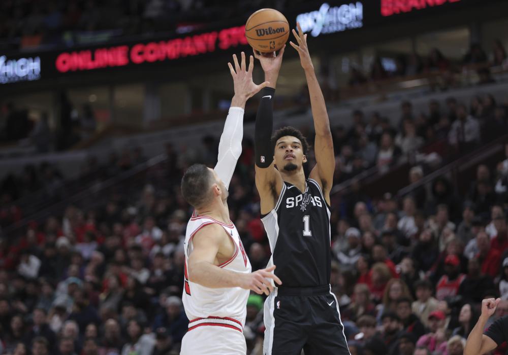 具备成为一 具备成为一