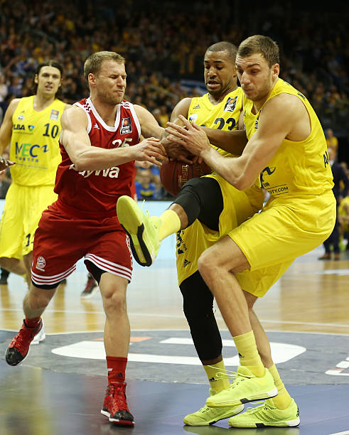 多次在赛后 多次在赛后