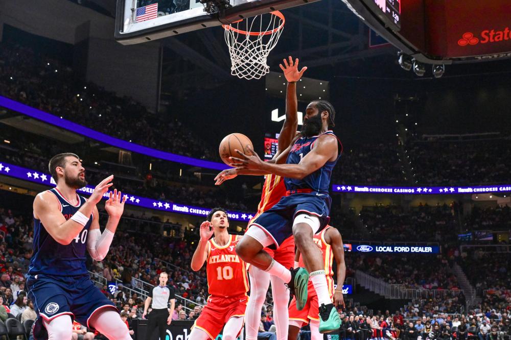 会不自觉地 会不自觉地