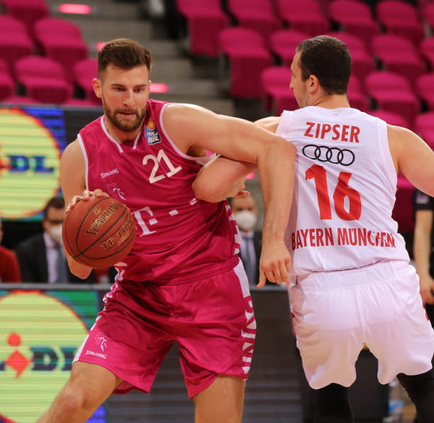 维护裁判权 维护裁判权